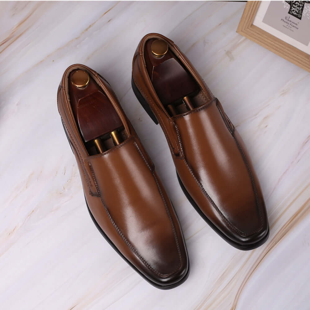 Mocasines Alden de cuero genuino